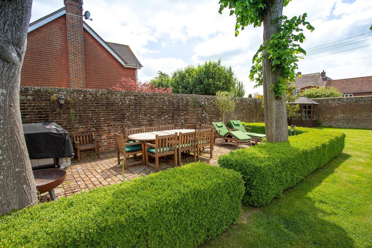 Boreham House Herstmonceux Экстерьер фото
